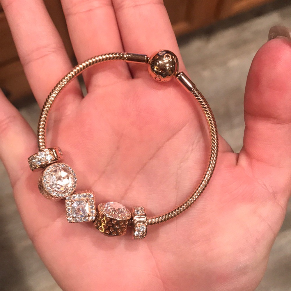 Smooth pandora rose clasp bracelet - Picture 2 of 4